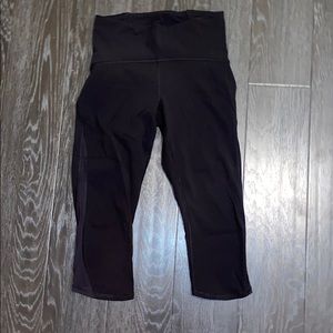 LULULEMON BLACK MESH LEGGINGS CROP*